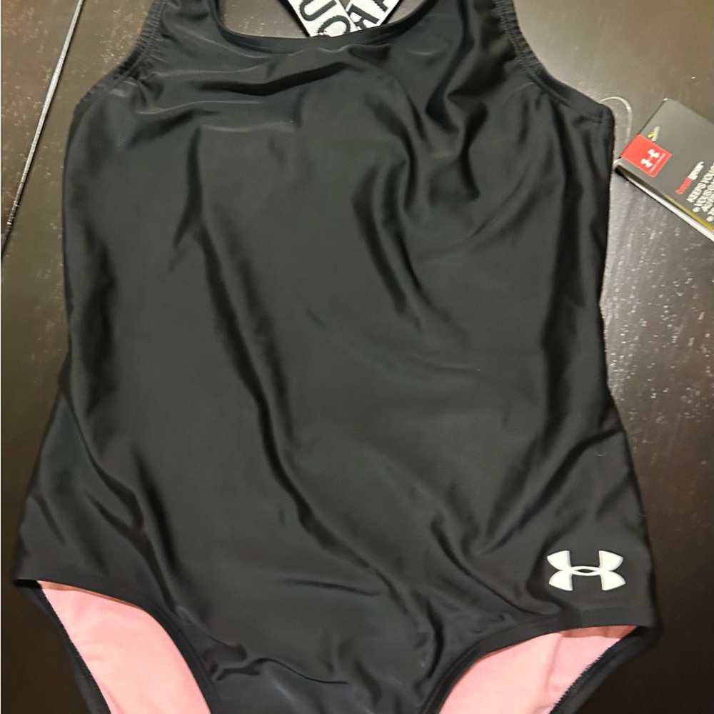 Under Armour Black Swimsuit with Pink Trim Girls 16 New!